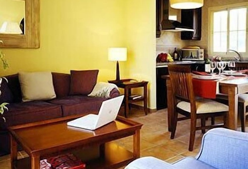 ２ベッドルームアパートメント, Apartamentos Vista Real