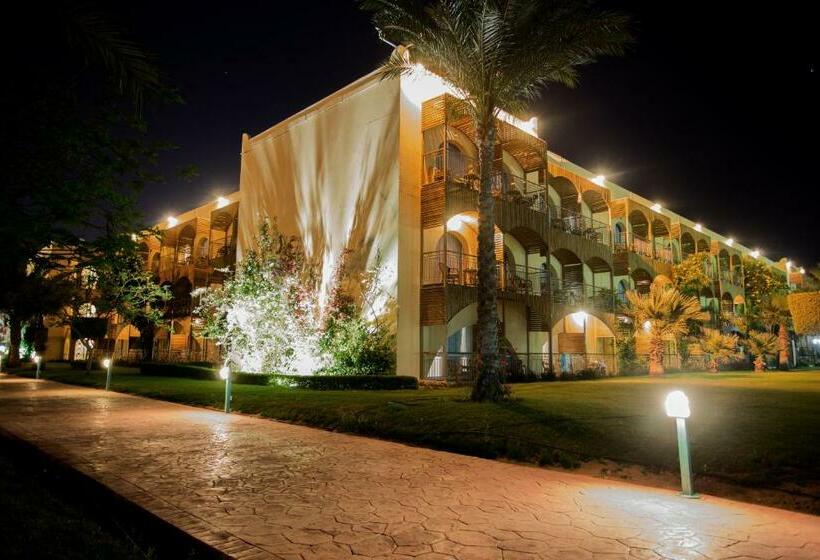 غرفة قياسية مطلّة علي الحديقة, Desert Rose Resort