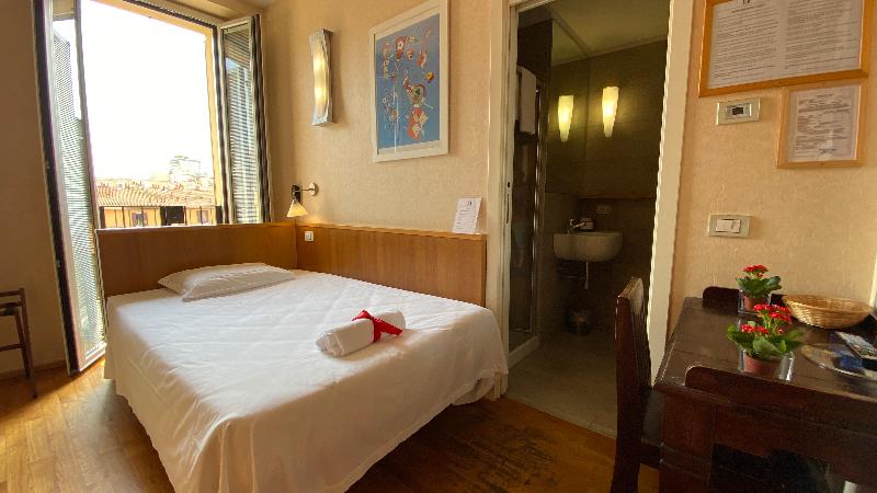 اتاق استاندارد سه تخته با چشم‌انداز باغ, Desert Rose Resort
