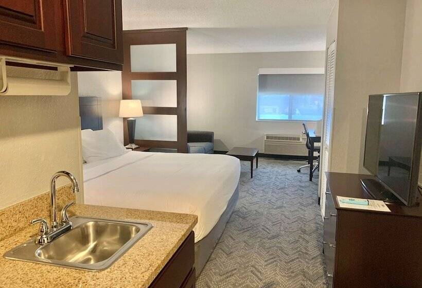 Suite Adapted for people with reduced mobility, Best Western Oswego