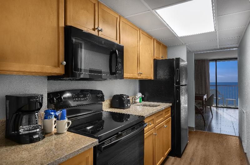 سوئیت با تخت بزرگ, Best Western Plus Bradenton Hotel & Suites