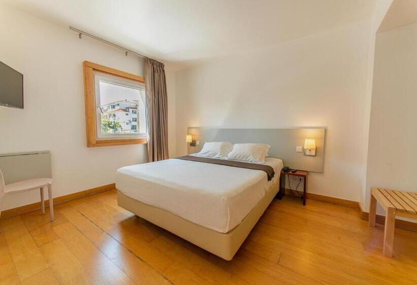 اتاق استاندارد یک نفره, Cascais