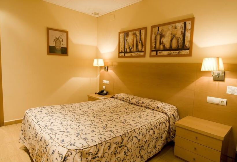 Standard Room, Ciutat De Sant Adria