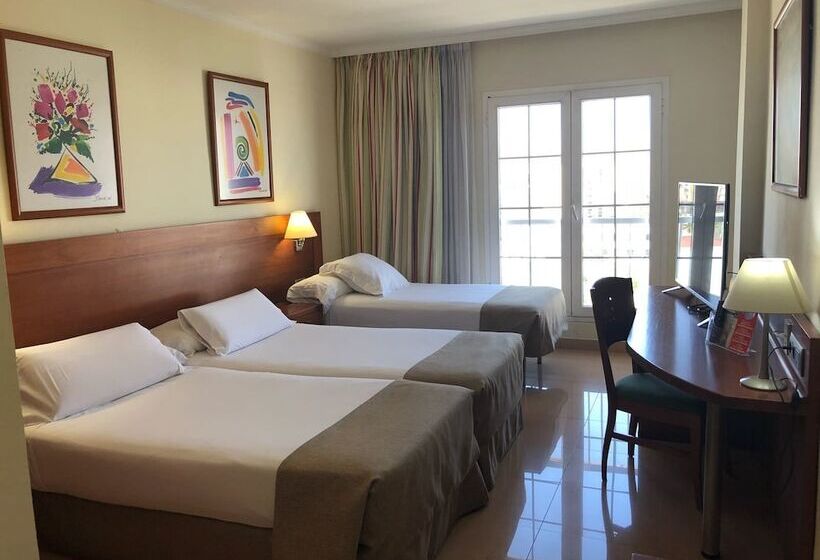 Triple Room Sea View, Diamar