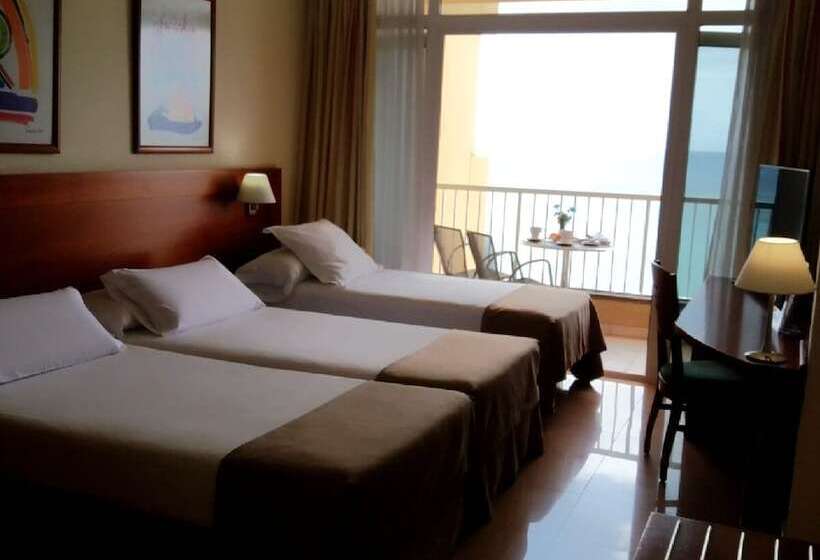 Standard Triple Room Sea View, Diamar & Business Center