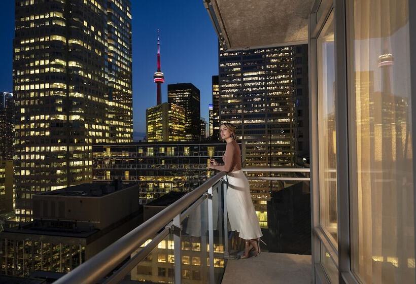 Executive-sviitti, Executive Hotel Cosmopolitan Toronto