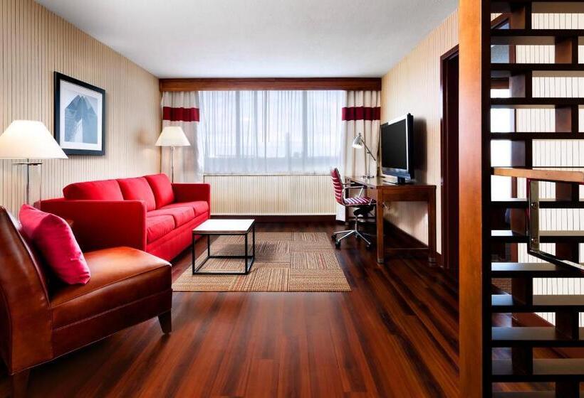 سوییت, Four Points By Sheraton Halifax