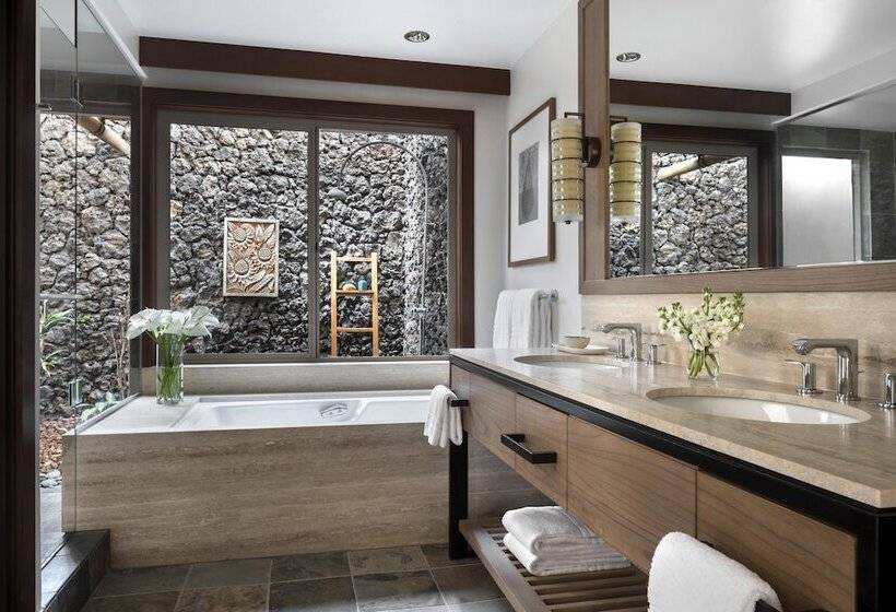 سوییت سوپریور با چشم‌انداز دریا, Four Seasons Resort Hualalai