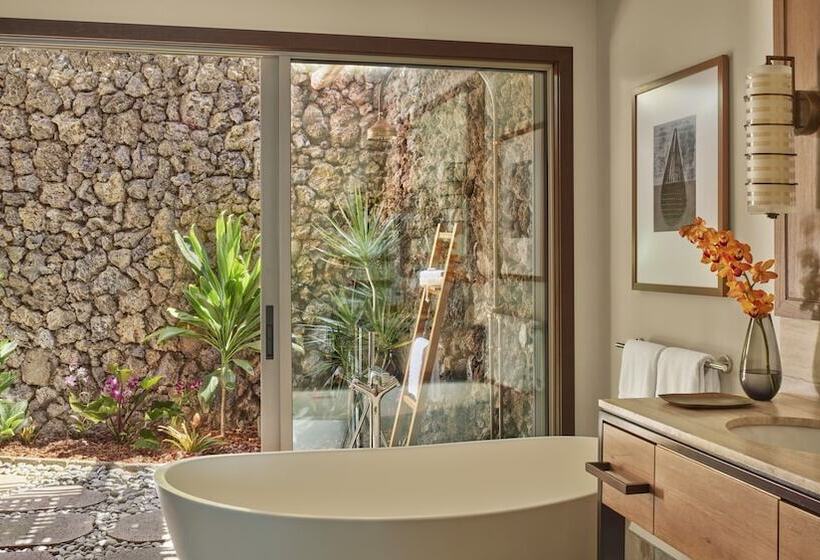 سوییت سوپریور با چشم‌انداز دریا, Four Seasons Resort Hualalai