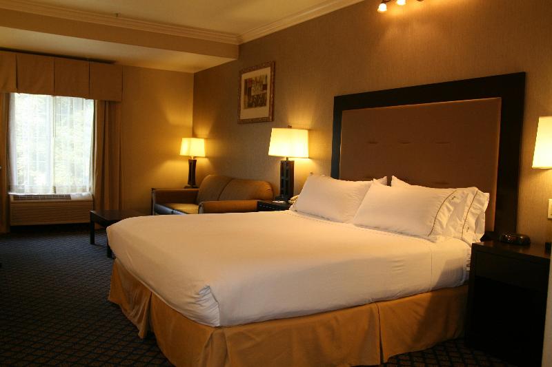 اتاق استاندارد با تخت بزرگ, Holiday Inn Express San Pablo  Richmond Area