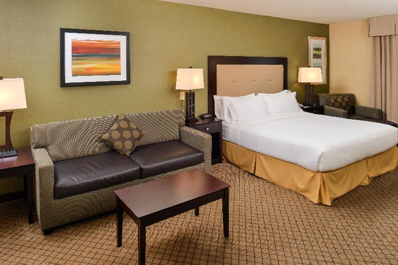 اتاق استاندارد با تخت بزرگ, Holiday Inn Express Woodland, An Ihg