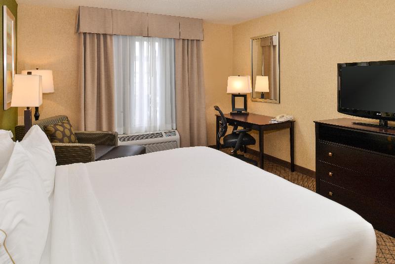 اتاق استاندارد با تخت بزرگ, Holiday Inn Express Woodland, An Ihg