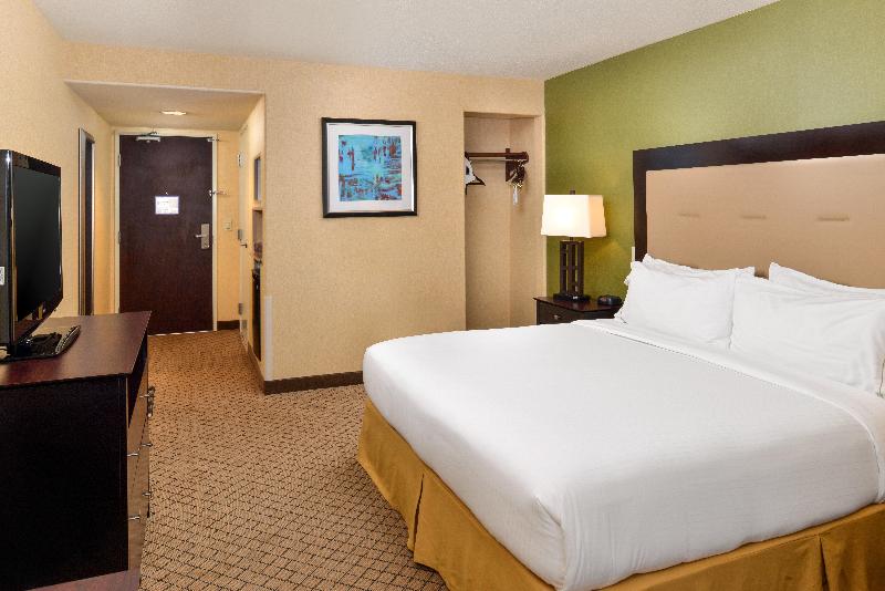 اتاق استاندارد با تخت بزرگ, Holiday Inn Express Woodland, An Ihg