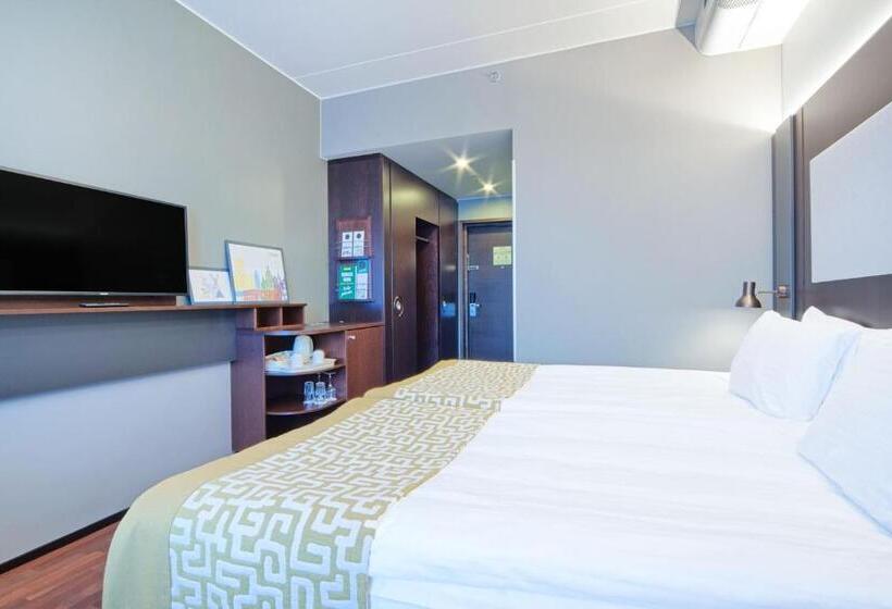 اتاق استاندارد با چشم‌انداز, Holiday Inn Helsinki West   Ruoholahti, An Ihg