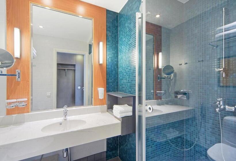 اتاق استاندارد با چشم‌انداز, Holiday Inn Helsinki West   Ruoholahti, An Ihg