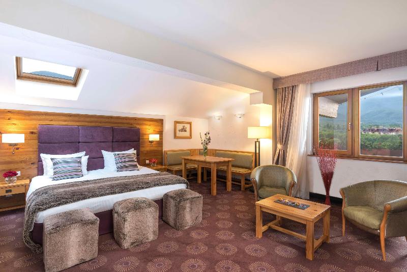 سوئیت جونیور با چشم‌انداز کوهستان, Kempinski Hotel Grand Arena Bansko