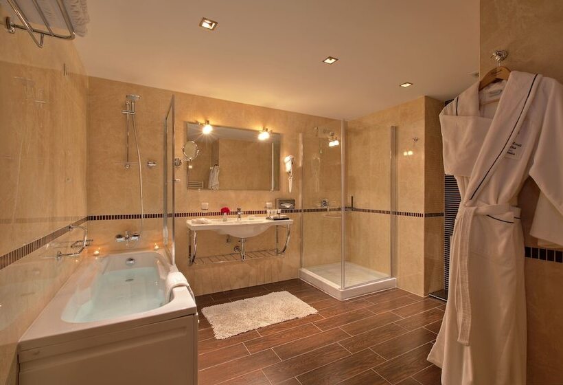 اتاق اجرایی, Kempinski Hotel Grand Arena Bansko