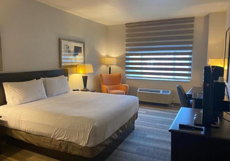 اتاق استاندارد با تخت بزرگ برای معلولان, Marguerite South Anaheim   Garden Grove, Trademark Collection By Wyndham