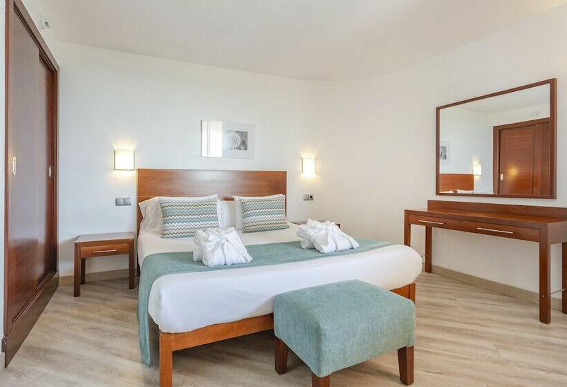 سوییت سوپریور, Marins Beach Club   Adults Only