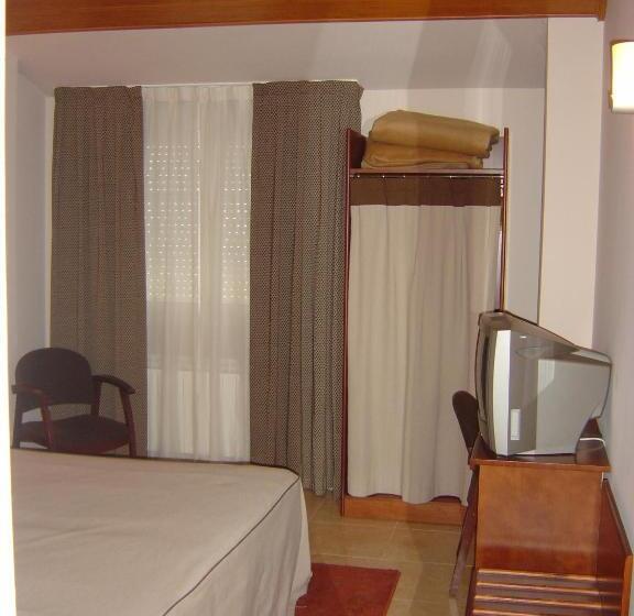 Chambre Standard, Midama