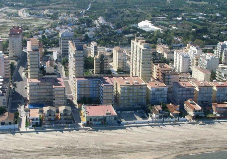 اتاق لوکس, Playa Miramar