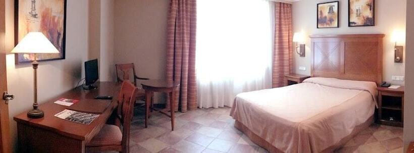 Standard Room, Pamplona Villava