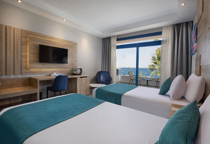 اتاق پرمیوم با چشم‌انداز دریا, V Hotel Sharm El Shiekh
