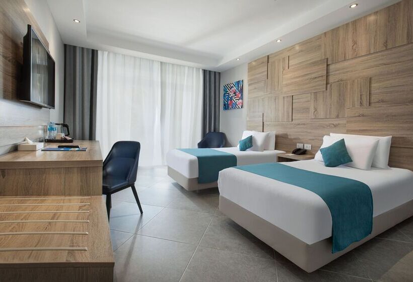 اتاق پرمیوم با چشم‌انداز دریا, V Hotel Sharm El Shiekh