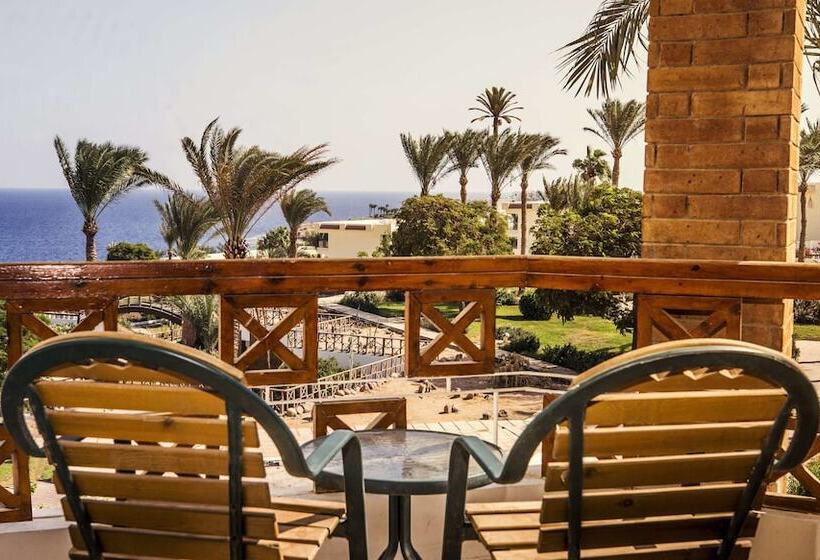 اتاق استاندارد با چشم‌انداز دریا, Pyramisa Beach Resort Sharm El Sheikh