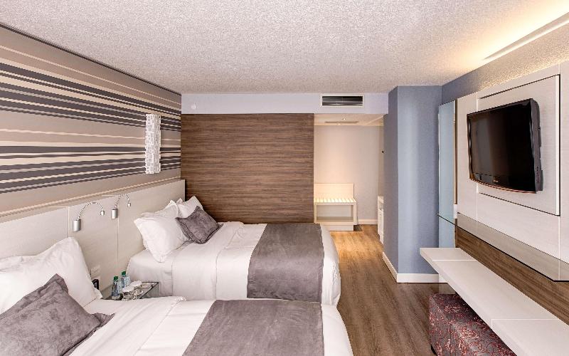 اتاق کلاس بیزنس, Radisson Hotel Curitiba