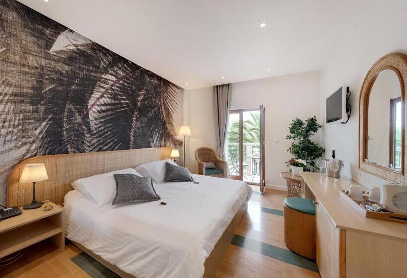 اتاق سوپریور با چشم‌انداز دریا و بالکن, Villa Adriatica   Adults Only