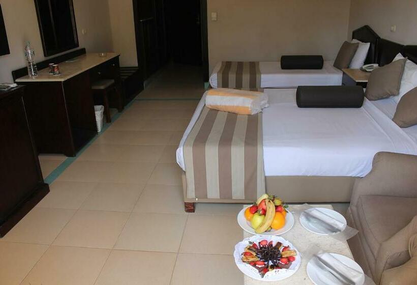 اتاق سوپریور با چشم‌انداز استخر, Zya Regina Resort And Aqua Park Hurghada