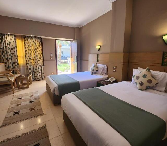 بانگلوی استاندارد, Zya Regina Resort And Aqua Park Hurghada