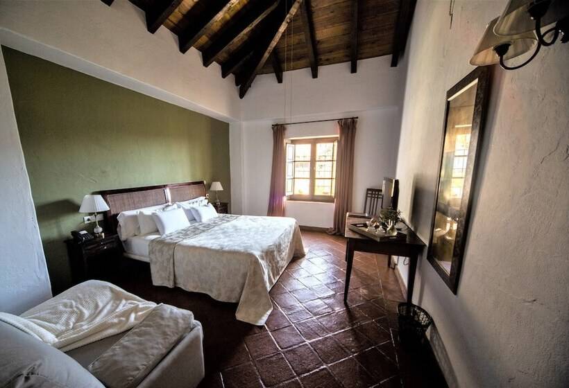 اتاق استاندارد, Fuente Del Sol