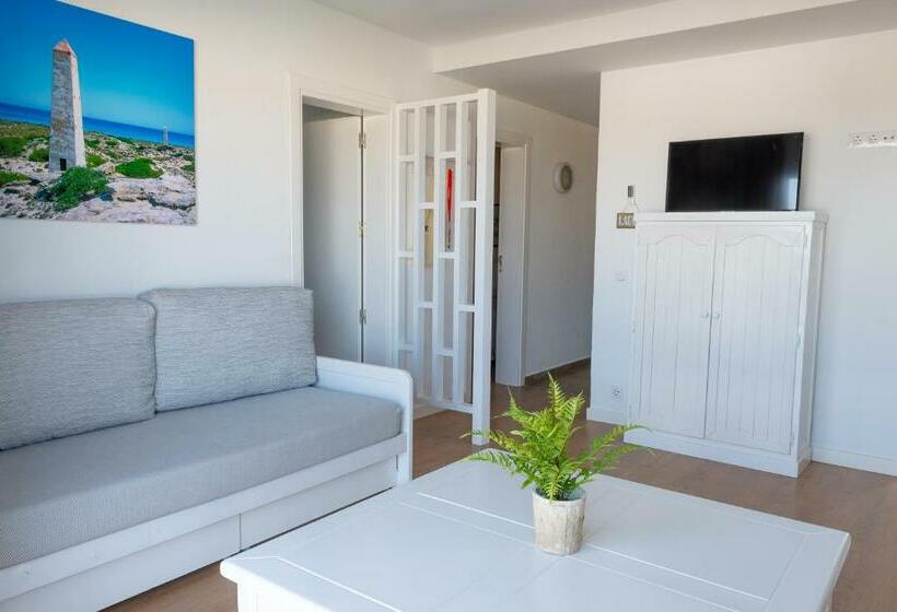 1 Bedroom Deluxe Apartment, Naranjos Resort Menorca