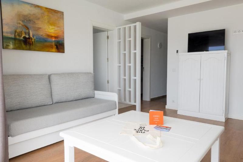 آپارتمان 2 خوابه, Naranjos Resort Menorca