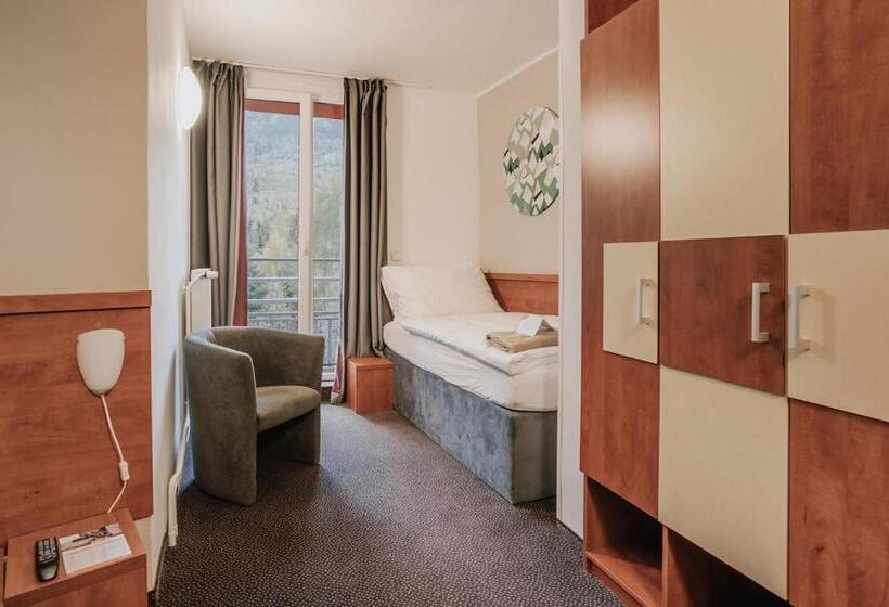 سوییت خانوادگی, Atrium Hotel   Family Friendly