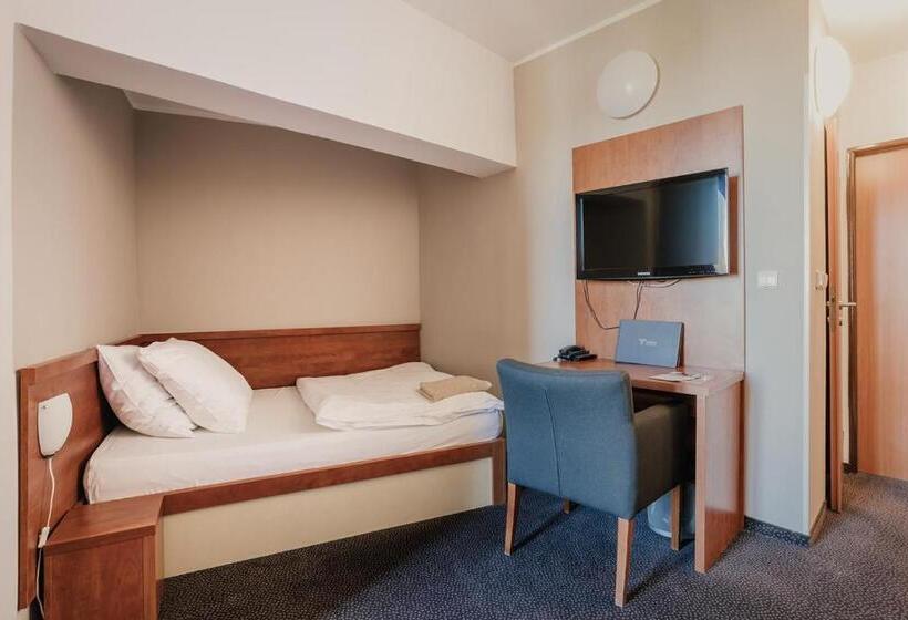 اتاق استاندارد, Atrium Hotel   Family Friendly