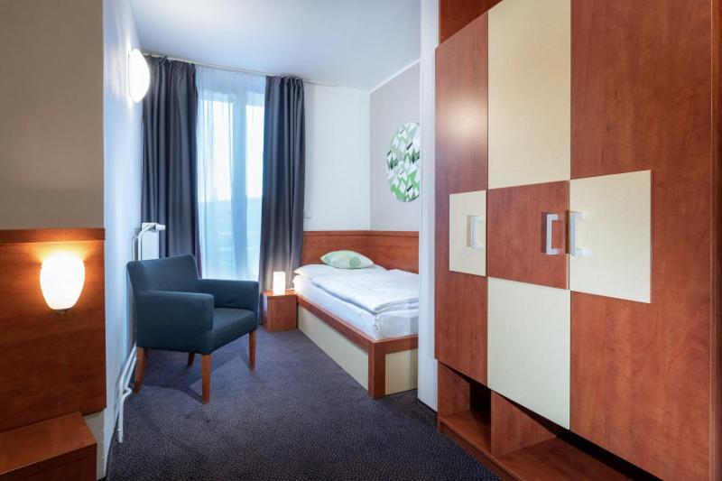 اتاق استاندارد پلاس, Atrium Hotel   Family Friendly