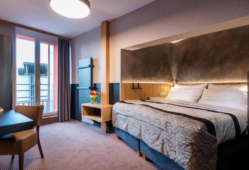اتاق استاندارد, Atrium Hotel   Family Friendly