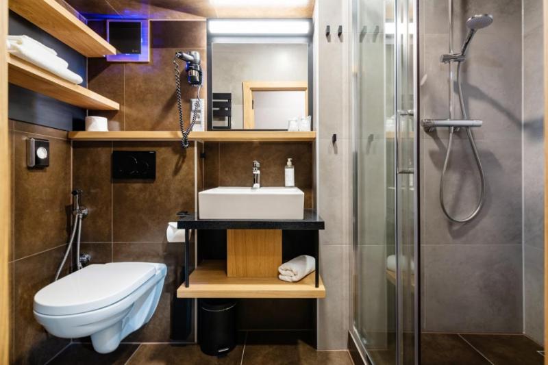 اتاق استاندارد پلاس, Atrium Hotel   Family Friendly