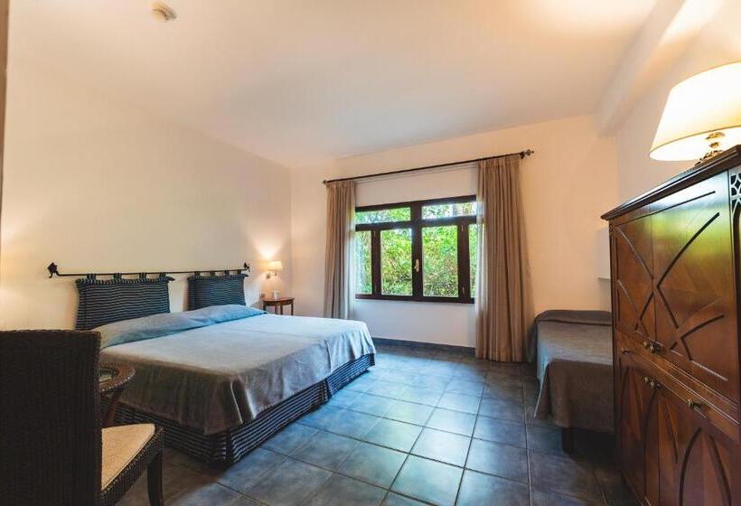 Triple Classic Room, Alberi Del Paradiso