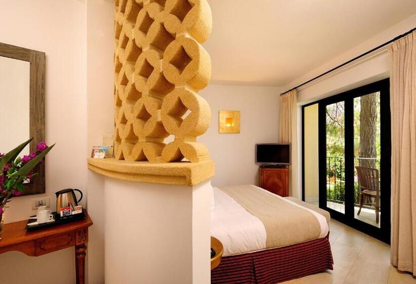 Triple Room Sea View, Alberi del Paradiso