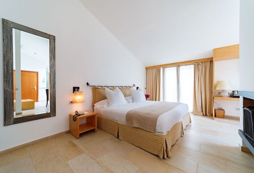 Executive Suite, Alberi Del Paradiso