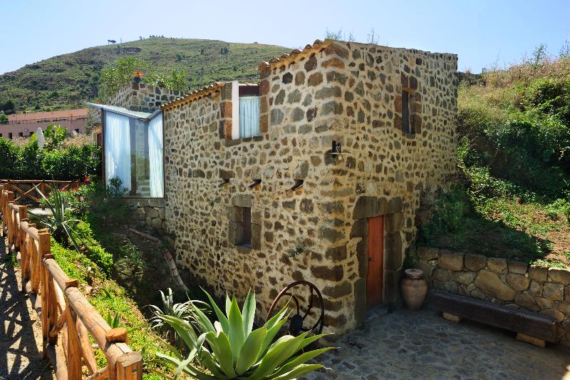 اتاق استاندارد با چشمانداز باغ, Alberi del Paradiso