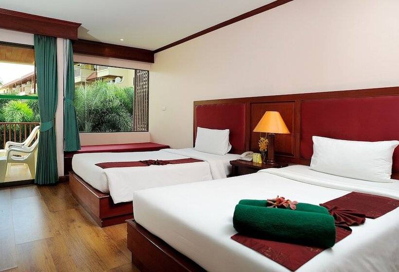 اتاق لوکس, Baumanburi Hotel Patong