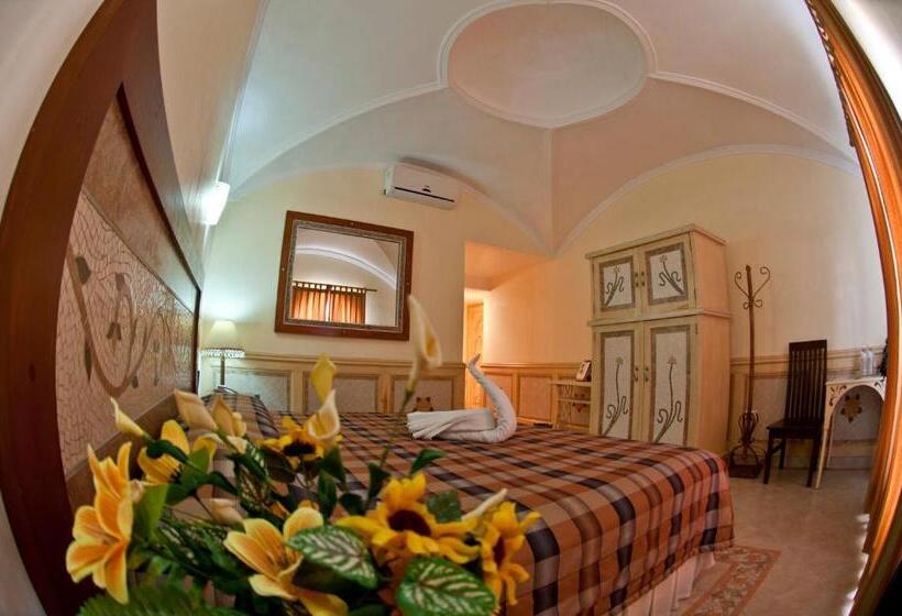 带大床的豪华间, Centro Hotel Villa Las Margaritas