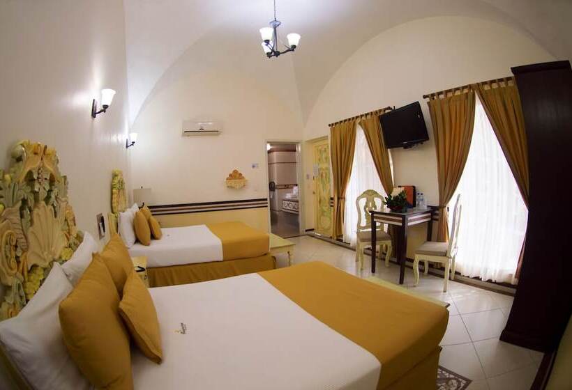 标准三人间, Centro Hotel Villa Las Margaritas
