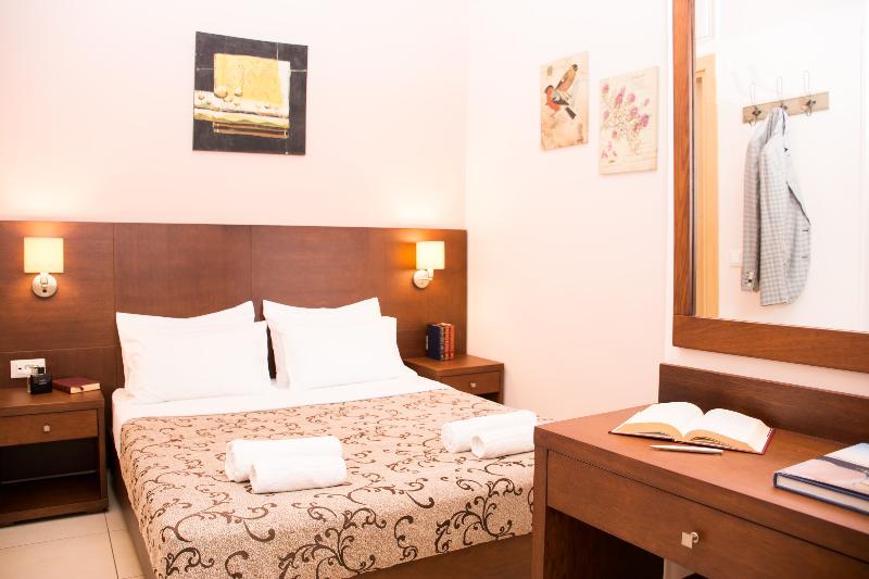 استودیوی استاندارد, Marigianna Apartments