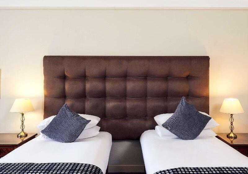 标准间, Albrighton Hall Hotel And Spa, A Member Of Radisson Individuals